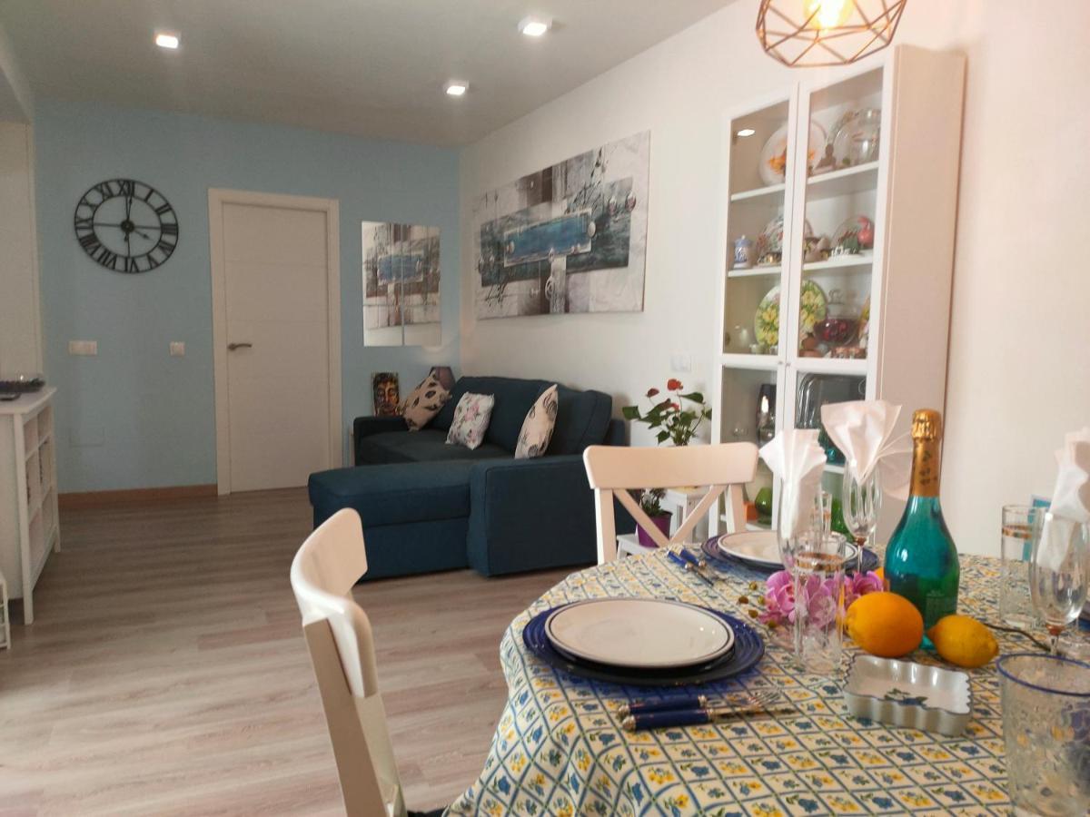 Lagunillas Voyager Apartment By Namaste Elite Малага Екстериор снимка